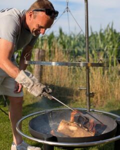 Camping Tussen de Ackers- Koken boven vuur